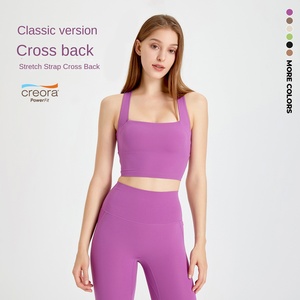 <span class=keywords><strong>Sujetador</strong></span> deportivo sin costuras a prueba de golpes <span class=keywords><strong>para</strong></span> mujer con bordado 3D, top cruzado de espalda hermosa <span class=keywords><strong>para</strong></span> correr, yoga, traje de fitness de ganchillo ODM - Product Image 1