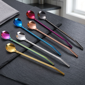 Juego de 6 cucharas de bar de metal modernas, agitadores de cócteles reutilizables de colores arcoíris - Product Image 5