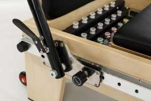 Vertical de madera de arce Pilates cama reformador medio trapecio madera Pilates reformador torre - Product Image 2