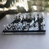 Jeu d'échecs compact de luxe fait main, cadeau pour la fête des pères, jeu d'échecs en lucite pour collectionneurs, jeu d'échecs de voyage