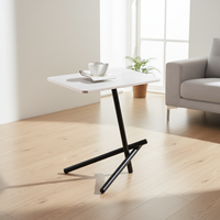 Table basse carrée blanche minimaliste scandinave avec pieds tubulaires en acier inoxydable et plateau en dalle de pierre pour salon