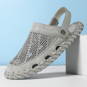 รองเท้าแตะผู้ชายแบบปิดหัวเท้า ระบายอากาศดี แฟชั่นเกาหลี สำหรับฤดูร้อนปี 2024 เหมาะสำหรับใส่เที่ยวชายหาดและกิจกรรมกลางแจ้ง - Product Image 4