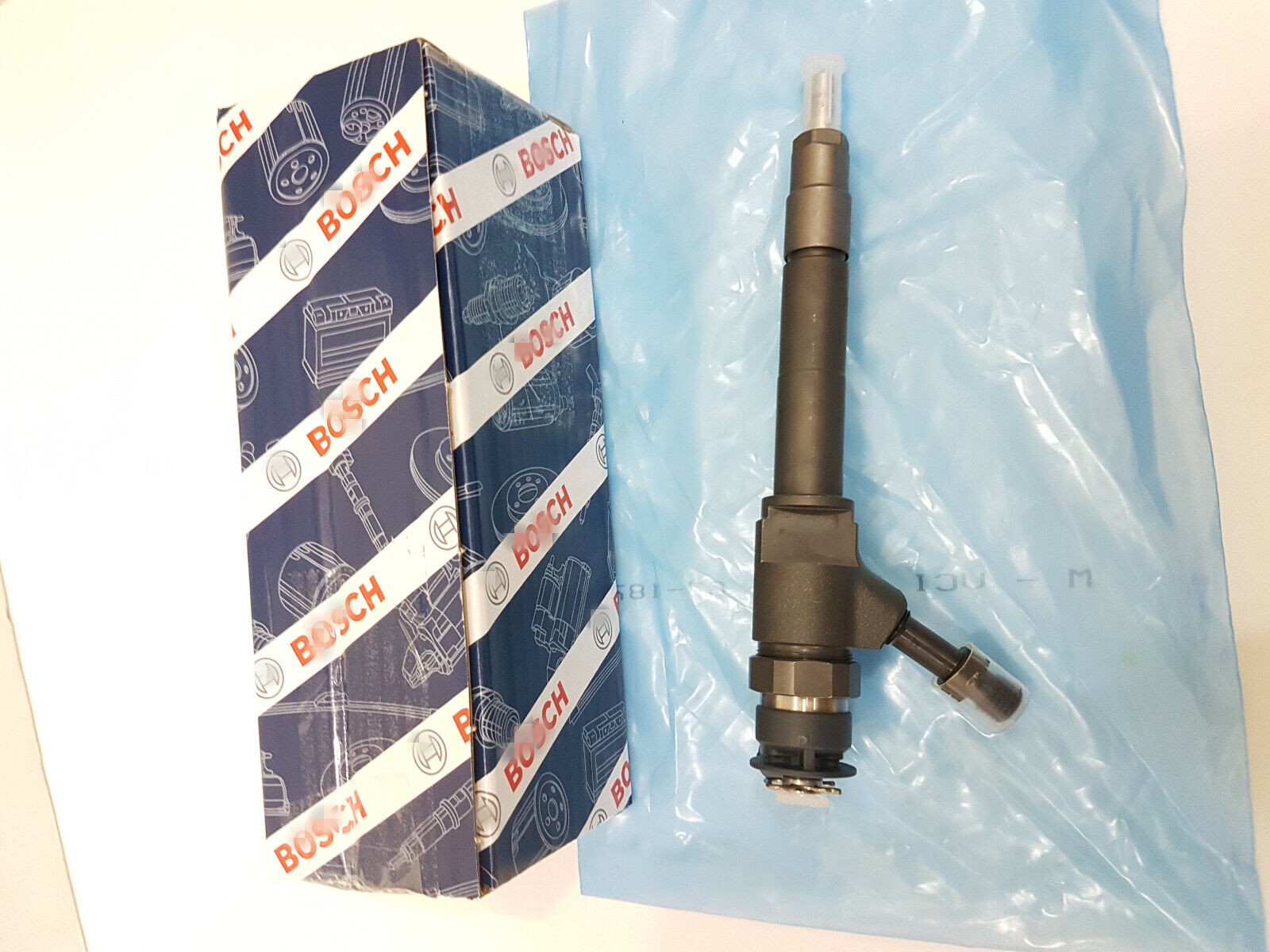 new common rail injector 0445110249 for MAZDA BT-50 WEC, Ford Ranger diesel injector nozzle 0445110249  WE01-13-H50 WE01-12-H50A