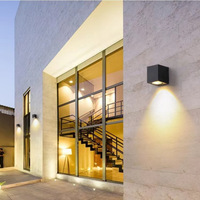 Lampu Dinding Luar Ruangan LED Aluminium Cor Ip65 Tahan Air Anti Karat Lampu Villa Taman Teras Fasad