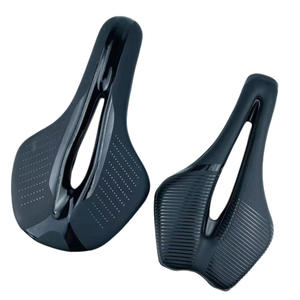 Selle de vélo noire ergonomique, coussin en PU creux pour vélos de montagne, accessoire de cyclisme unisexe pour adultes - Product Image 4