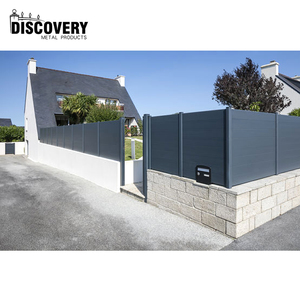 Chất lượng cao màu đen nhôm <span class=keywords><strong>Batten</strong></span> 8 ft hàng rào riêng tư với S70 hàng rào bài viết cho trang trí sân vườn privancy hàng rào tấm - Product Image 5