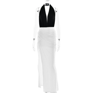 Robe de soirée longue plissée à col halter, dos nu et fente pour femme - Product Image 5