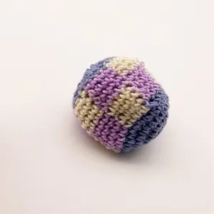 Renkli örme dokuma hokkabazlık topları yumuşak Hacky çuval örme herhangi bir renk özelleştirilmiş manuel dikiş topları toptan