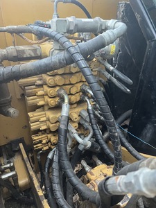 حفارة cat302 مستعملة Caterpillar 8 ، حفار مجنزر هيدروليكي صغير 8 طن بحالة جيدة حفارة مستعملة رخيصة للبيع - Product Image 6