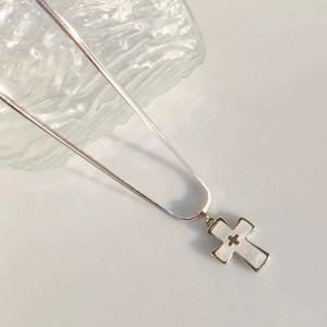 Collana con Pendente a <span class=keywords><strong>Croce</strong></span> in Acciaio al Titanio con Catena a Osso di Serpente e Conchiglia <span class=keywords><strong>Rosa</strong></span>, Lucida, Delicata, di Alta Gamma, Impilabile, Trendy - Product Image 4
