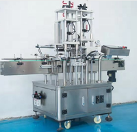 Machine de remplissage automatique durable en acier inoxydable pour liquides acides et corrosifs, idéale pour les lignes de mise en bouteille industrielles de produits chimiques quotidiens