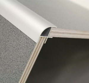 <span class=keywords><strong>Profil</strong></span> de bordure de tapis en aluminium extrudé de 10 mm sur mesure, série 6000, <span class=keywords><strong>profil</strong></span> de revêtement <span class=keywords><strong>d</strong></span>'<span class=keywords><strong>angle</strong></span> en aluminium anodisé coloré, pliage - Product Image 4