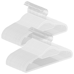 Cintres <span class=keywords><strong>SONGMICS</strong></span>, lot de 50, robustes, en plastique ABS antidérapant, gain de place, 0,5 cm de largeur, 42 cm de longueur, pivotants à 360° - Product Image 1