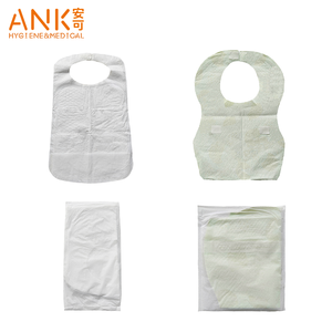 Baberos Duraderos de Alta Calidad para Adultos, Tela Suave y Delicada para un Uso Diario Cómodo, Perfectos para Cuidadores en el Hogar - Product Image 1