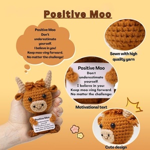 Peluche de soutien émotionnel en forme de vache au crochet avec carte d'encouragement, jouet en peluche mignon fait main, cadeau pour femmes et amies - Product Image 3
