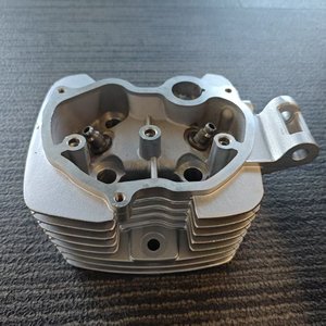 Nueva Cabeza de Cilindro de Aluminio para Motor de Motocicleta CG150 de 4 Tiempos con Encendido CDI y Arranque Eléctrico - Product Image 4