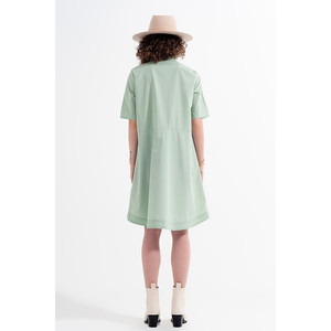 Vestido de corte alto-bajo con cintura imperio en verde - Product Image 6