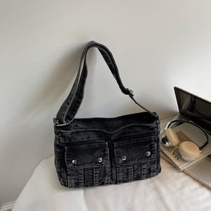 Sac à bandoulière en jean vintage durable grande capacité avec fermeture éclair géométrique, poignée et doublure en polyester pour femme. 8299 - Product Image 2