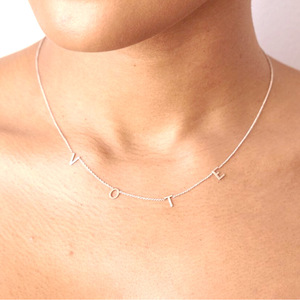 Fabbricazione 2023 donne gioielli <span class=keywords><strong>in</strong></span> oro collana Custom semplici ciondoli lettere ciondolo iniziale oro <span class=keywords><strong>Michel</strong></span> e Obama voto collana - Product Image 3