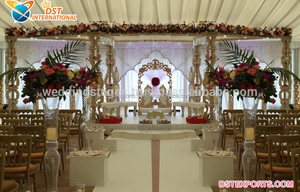 Decoración de Mandap Dorado para Bodas Rajwada, Decoración de Mandap con Temática Dorada para Bodas, Ceremonia de Boda India, Mandap Dorado, Exportaciones de Malasia - Product Image 5