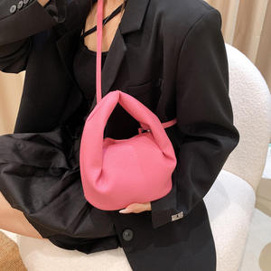 Nouveau sac nuage plissé coréen haut de gamme pour femmes, avec design de niche, sac à main pour femmes - Product Image 6