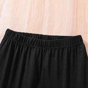 Ropa juvenil Camiseta estampada de manga corta de verano Pantalones acampanados Conjunto de dos piezas para ropa de chicas adolescentes - Product Image 4