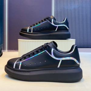 Chaussures de skate décontractées en cuir pour femmes, plates, personnalisées, noires, à lacets, tendance, et chaussures de sport Alexand pour hommes - Product Image 5