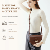 Sac bandoulière en cuir véritable structuré mini demi-lune vintage souple compact pour femme usage quotidien logo personnalisé