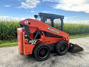 Nuevo Cargador de Dirección Deslizante Kubota SSV65 2019, Elevación Vertical, Equipo de Construcción de Alta Resistencia, Envío Rápido, Listo para Enviar - Product Image 2