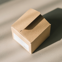 Boîtes d'expédition en carton ondulé de grande taille en vente chaude, cartons de taille personnalisée, dossiers avec laminage mat et gaufrage - Illustration personnalisée recyclable