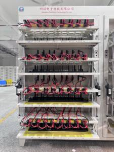 128 Kanäle 5V 60A Prismatische Lithiumbatterie-Lebenszyklus-Leistungs prüfmaschine mit Krokodil klemmen - Product Image 4