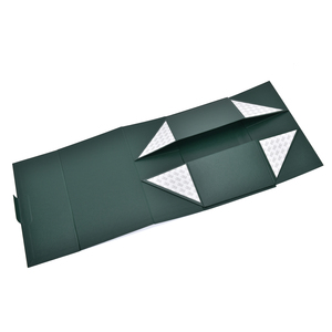 Boîte cadeau rigide pliable personnalisée avec logo et fermeture à rabat - Emballage écologique en kit pour vêtements et chaussures - Product Image 2
