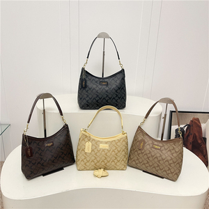 Sac fourre-tout de haute qualité en PU, modèle 2025, avec fermeture éclair et doublure en polyester. Sac à bandoulière portable antivol - Product Image 6
