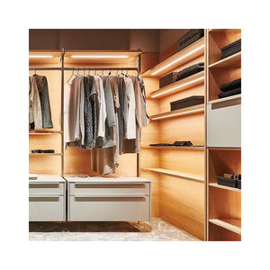 Armoire de <span class=keywords><strong>chambre</strong></span> à coucher moderne en bois Royal Closets <span class=keywords><strong>avec</strong></span> rideaux pour <span class=keywords><strong>dressing</strong></span> - Utilisation hôtelière - Product Image 5
