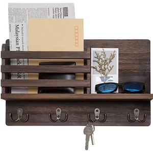 Estante de almacenamiento de madera Retro transfronterizo, organizador de correo para sobres de llaves montado en la pared, estante de almacenamiento para decoración de pared de salón - Product Image 1