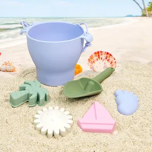 도매 무료 Bpa 친환경 해변 여름 어린이 놀이 아기 실리콘 해변 접을 수있는 양동이 모래 장난감 세트
