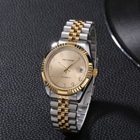 Montre-bracelet de luxe pour femme en acier inoxydable doré à quartz, avec cadran analogique en cristal et breloque, style arabe musulman
