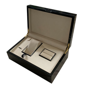 Montre de luxe en bois pour piano, accessoire de mode avec finition laque noire, manchette, porte-clé, stylo, boîte cadeau - Product Image 2