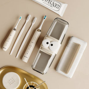 Étui à brosse à dents portable et multifonctionnel en plastique, protection anti-poussière, design léger pour la maison, deux pièces, durable - Product Image 4