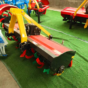 Cultivador rotativo de 1,5 m para tractor, cultivador de suelo de granja alimentado por PTO para siembra y preparación de tierras, ideal para granjas pequeñas - Product Image 1