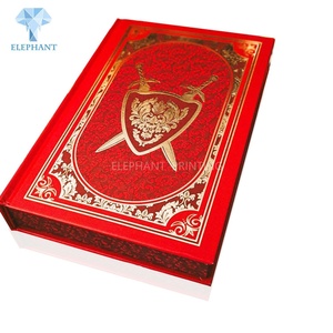 Service d'impression de livres à couverture rigide personnalisée, édition spéciale de roman en auto-édition, estampage à chaud doré, couverture rigide avec bords pulvérisés - Product Image 2