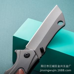 มีดพับ Dropshipping Shopify สีเทา ไทเทเนียมสตีล 58HRC มีดพกพาสำหรับตั้งแคมป์เอาตัวรอด EDC พร้อมคลิปหนีบอเนกประสงค์ - Product Image 5