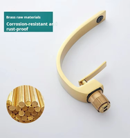 Robinet de salle de bain cascade courbé plaqué or, mitigeur monocommande chaud/froid avec valve en céramique pour lavabo