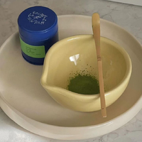 Bol à matcha en céramique de porcelaine écologique de style Ins jaune, outil à matcha pour petite amie, décoration de cuisine et de maison, anniversaire, Noël