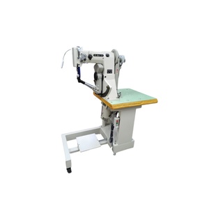Machine à coudre spéciale post-lame avec rouleau d'alimentation à roue, pied presseur et alimentation par aiguille pour la fabrication de chaussures en cuir - Product Image 6