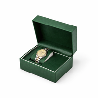 Boîte à montres en quartz, boîte de présentation de bijoux en cuir PU de luxe, coussin en daim pour montre, logo personnalisé en relief pour l'emballage de montres de luxe OEM