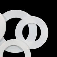 Services de traitement personnalisés de joints et rondelles en polytétrafluoroéthylène (PTFE) résistant aux produits chimiques : découpe et soudage