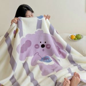 Manta de Franela Cálida y Ecológica con Estampado de Dibujos Animados de Lujo para Decoración de Cama - Product Image 6