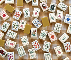 Set <span class=keywords><strong>da</strong></span> Mahjong di Lusso Americano Moderno OEM con 160 Tessere in Acrilico, Tavolo <span class=keywords><strong>da</strong></span> Gioco Ecologico Portatile per Giocatori di Mahjong - Product Image 6