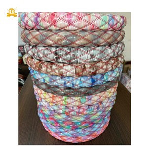 Cubierta de <span class=keywords><strong>volante</strong></span> con estampado de accesorios para automóviles de cuero <span class=keywords><strong>brillante</strong></span> colorido de moda - Product Image 1